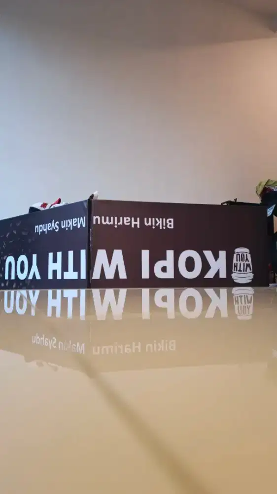 Plakat pigura lipat bisa dibawa kemana2 praktis unt kuliner CFD