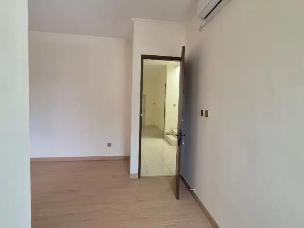 Dijual Rumah di Kelapa Gading - Harga Nego Tipis!