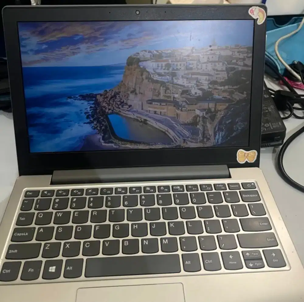 Lenovo Ideapad 1 11ADA05/AMD Athlon Silver 3050e/RAM 4 GB/SSD 256 GB