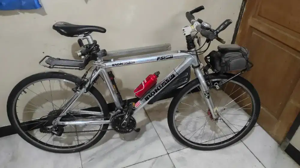 SEPEDA LEGENDARIS IRON HORSE MULUS LANGKA FULL AKSESORIS -BANYAK BONUS