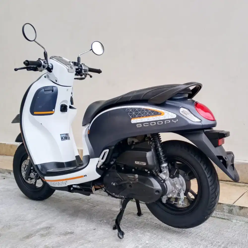 HONDA NEW SCOOPY SPORTY TAHUN 2023 CASH / KREDIT MURAH DP MULAI 500 RB