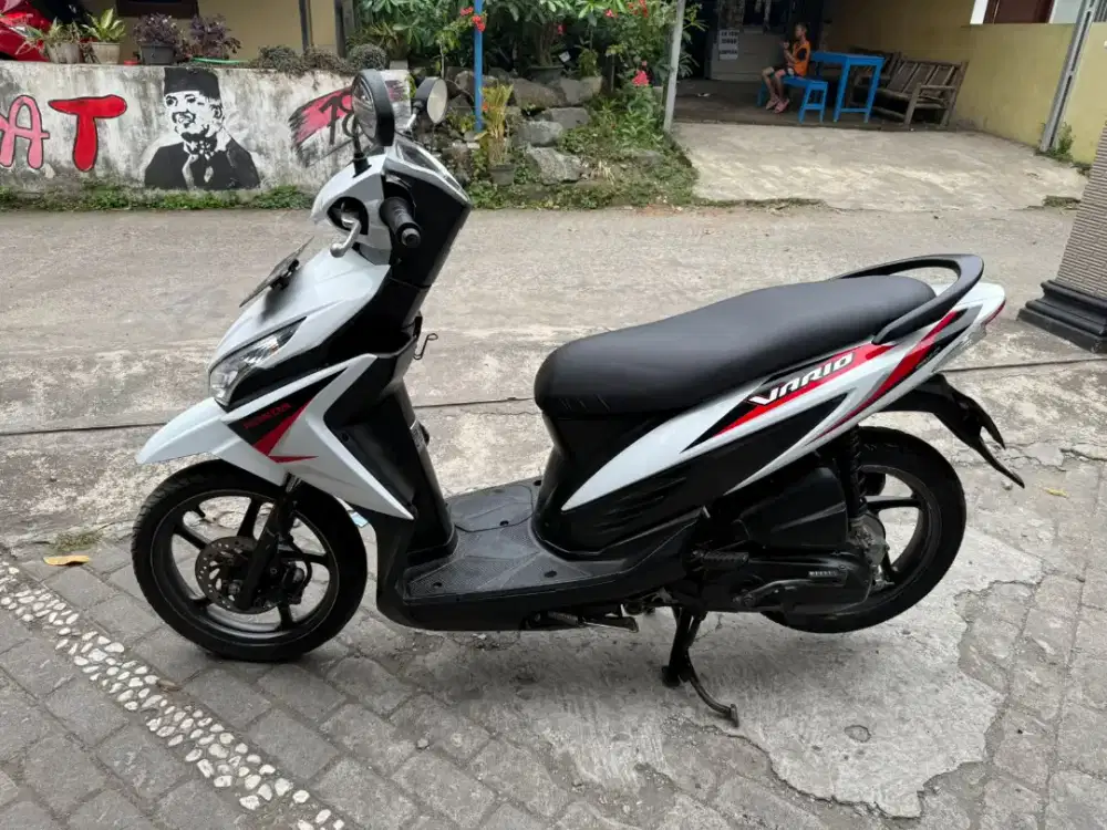 Honda Vario esp stater halus THN 2016 plat AB Wonosari