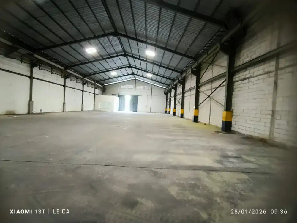 Gudang di Kawasan Industri Candi