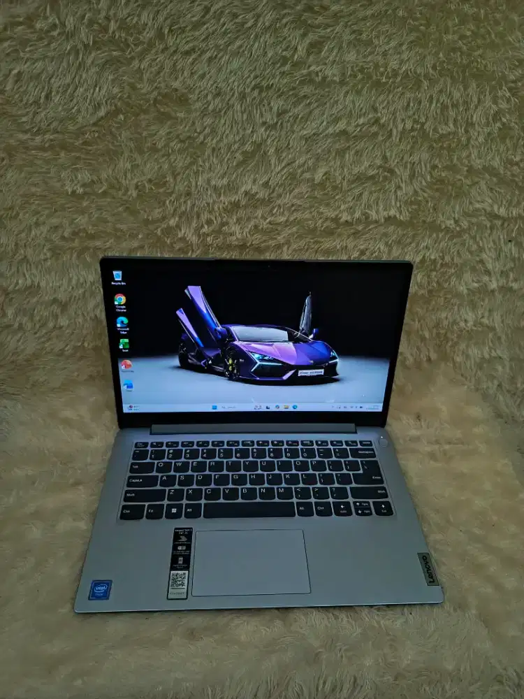 Laptop Lenovo slim 1i
