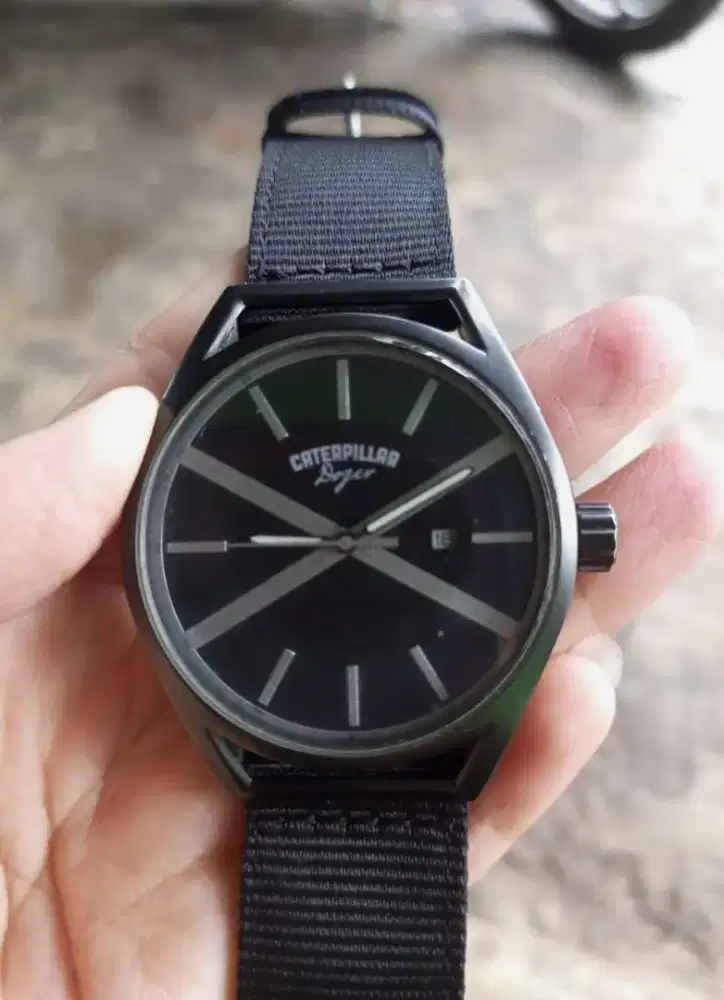 Jam tangan CATERPILLAR