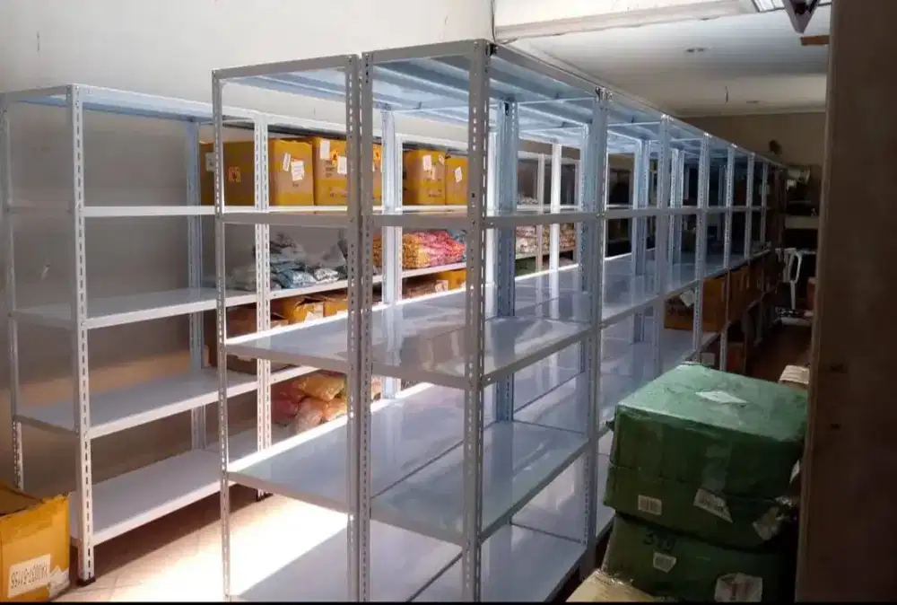 Rak besi rak buku rak kantor