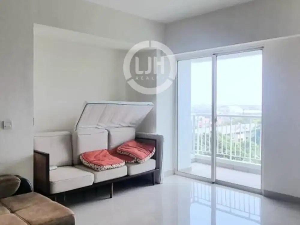 Apartemen View Swimming Pool di Sherwood, Kelapa Gading, Jakarta Utara