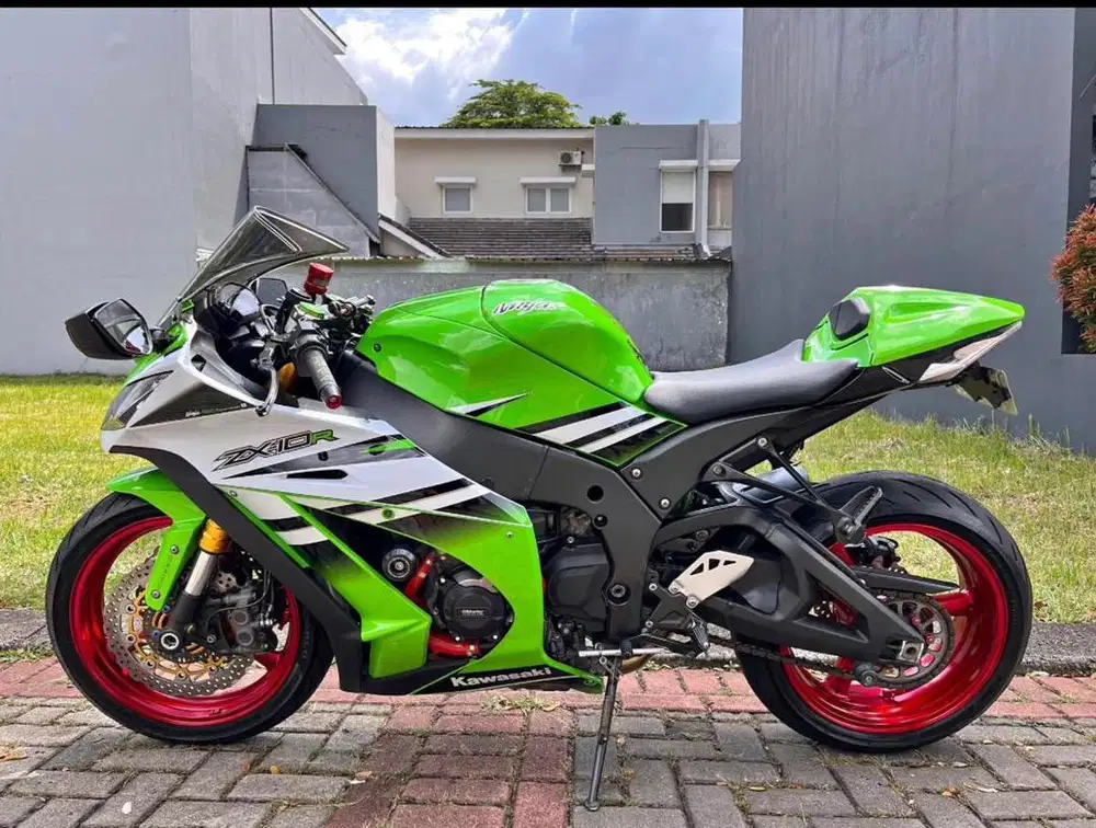 NINJA ZX 10 R Anniversary 2015