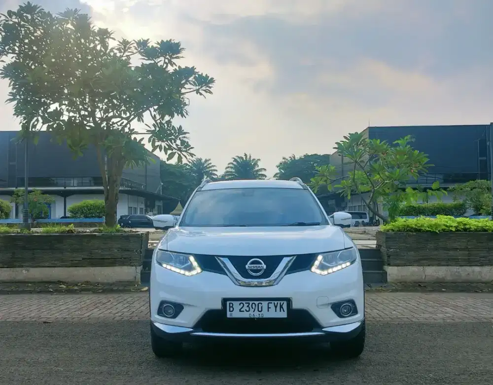 Nissan Xtrail 2.5 at 2015