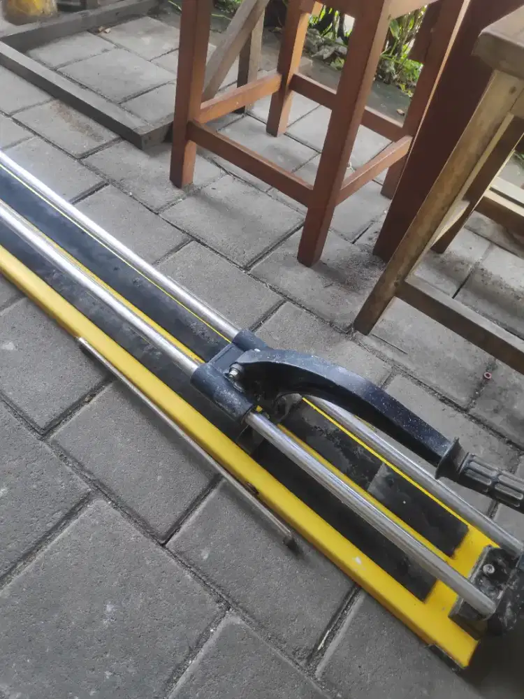 Potongan kramik BLTZ