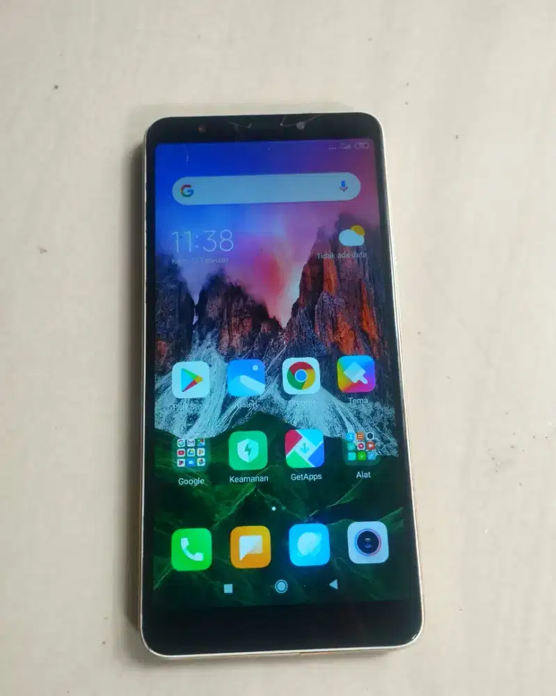 Xiaomi Redmi 5 Ram 3/32 minus