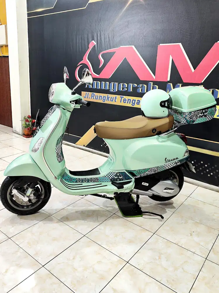 LX Batik Edisi terbatas lengkap helm km. Low.Anugerah motor rungkut