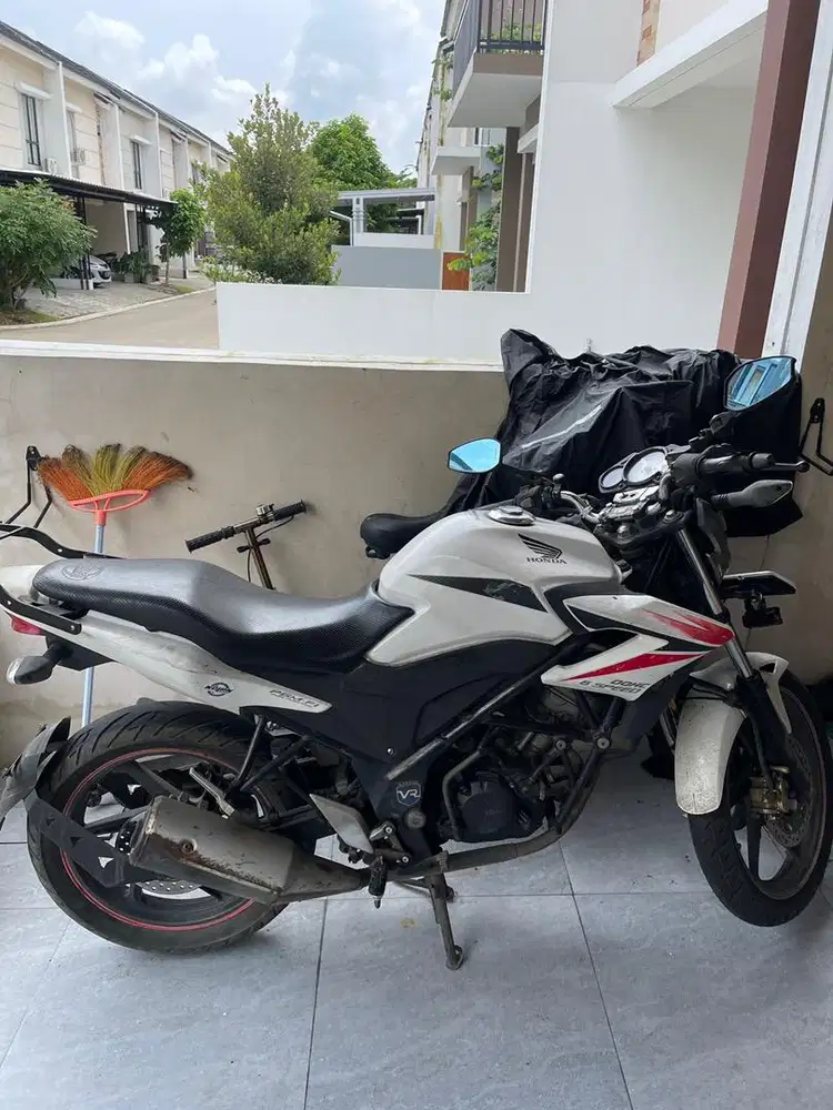 CB 150R STREETFIGHTER DIJUAL MURAH