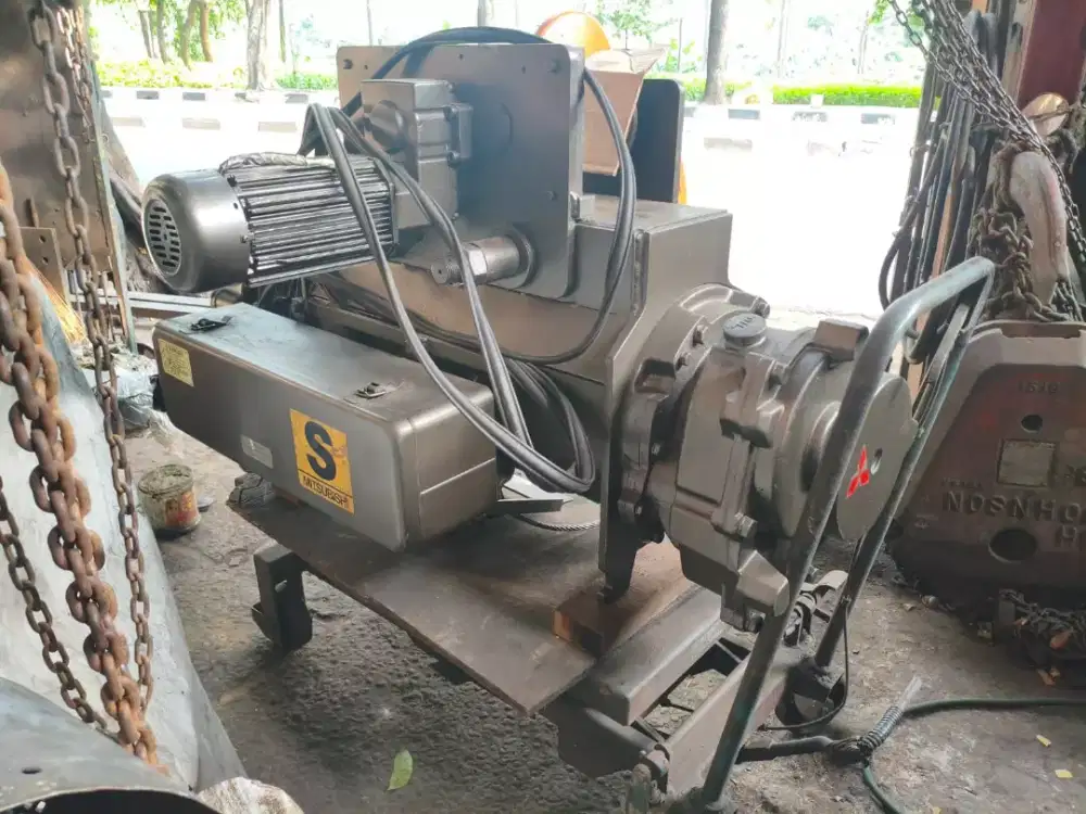 Crane Hoist Mitsubishi 5 Ton Girder 14 meter Endcarride NH 5 T