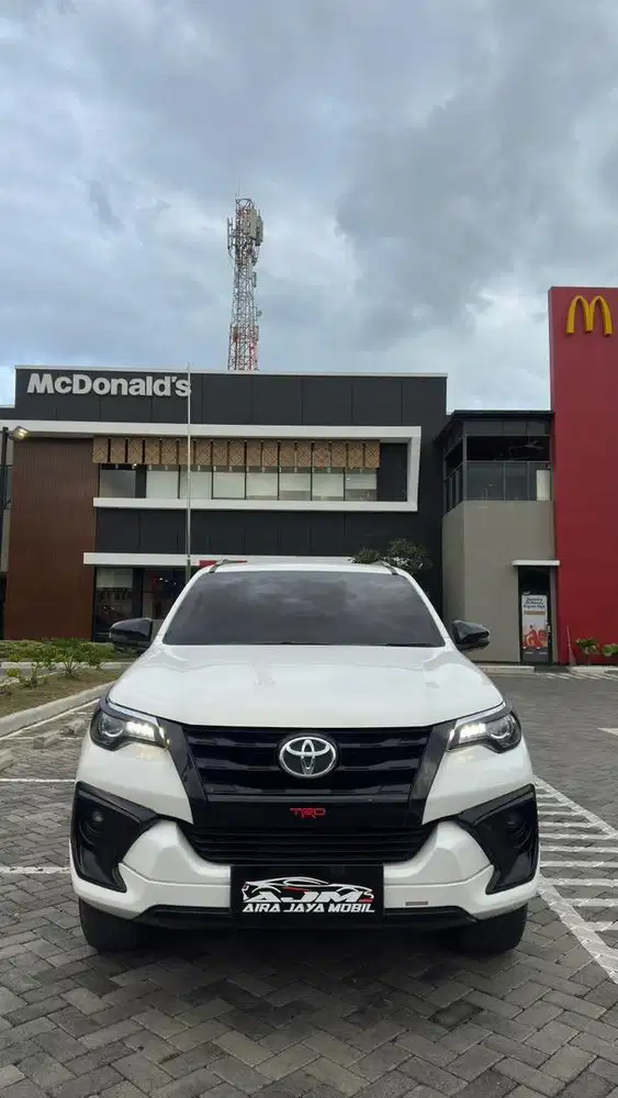 Toyota fortuner trd s 2019 diesel