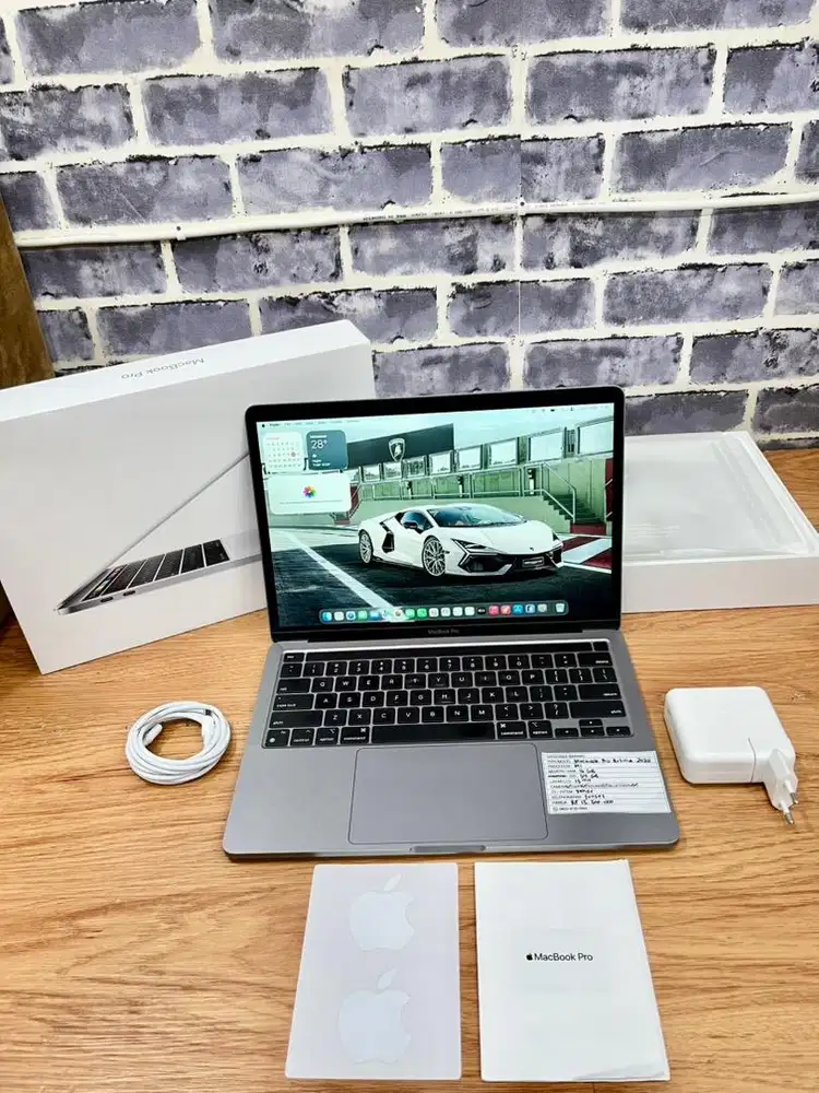 MacBook Pro Retina 13 (2020)