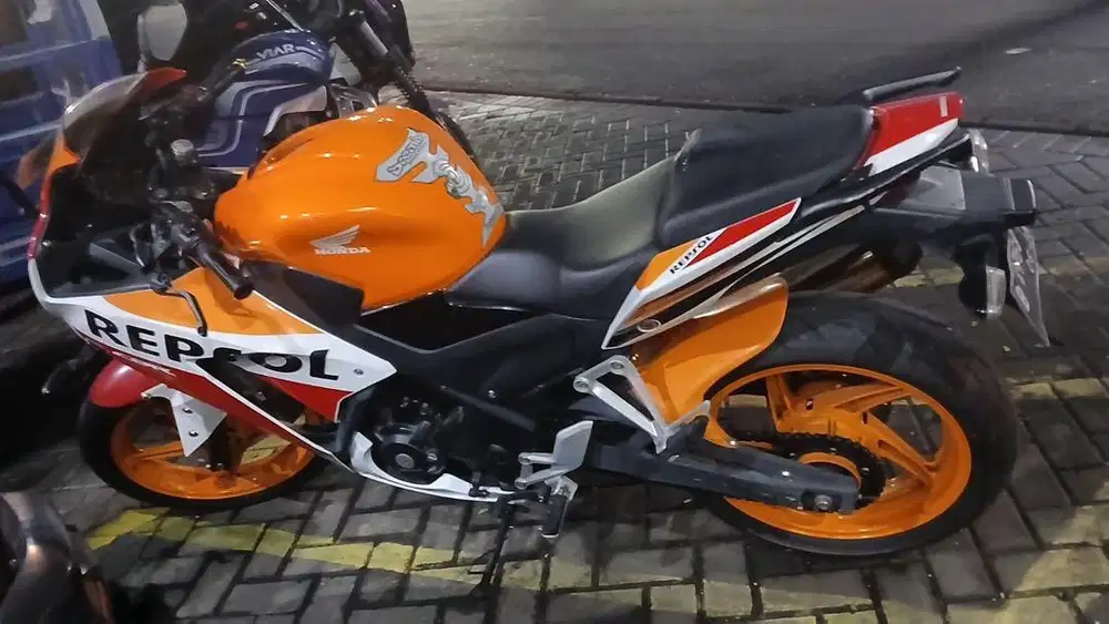 Honda CBR 250cc RF 4in M/T