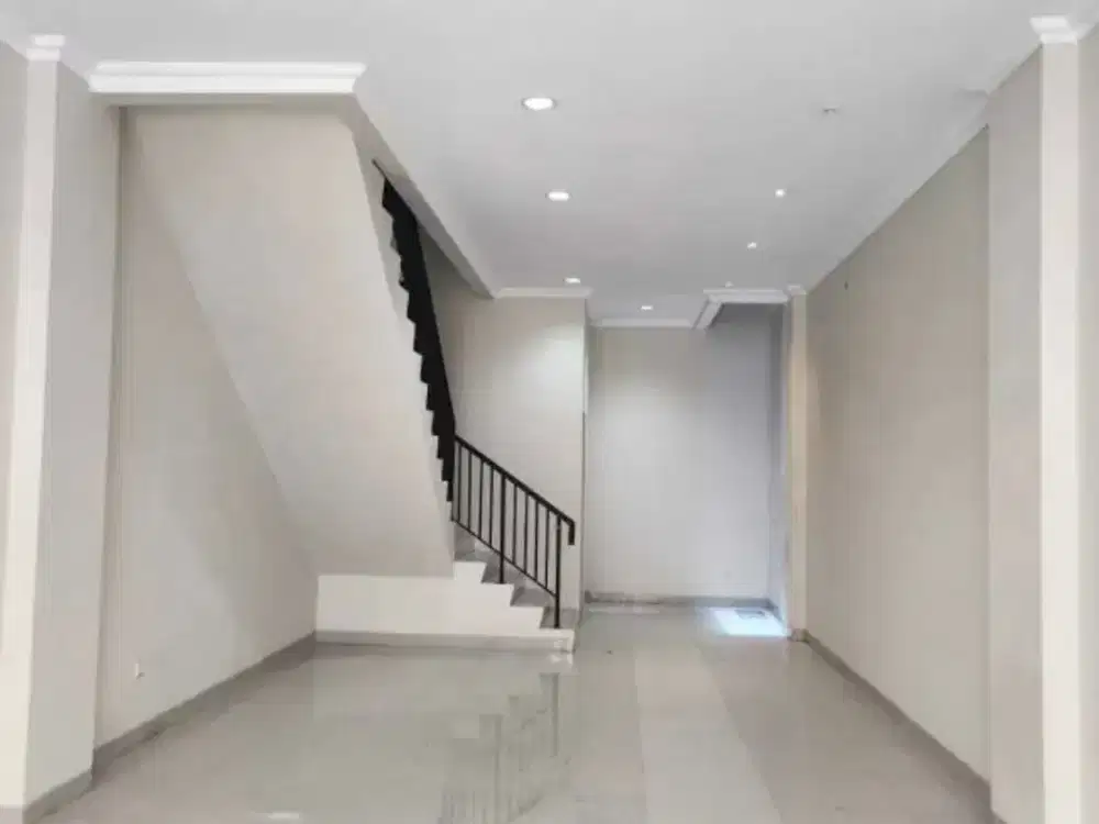 DISEWAKAN RUKO SENTRA NIAGA