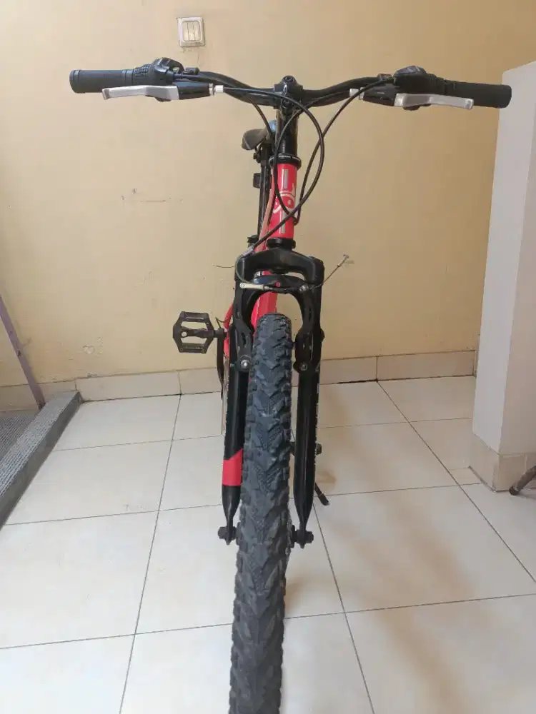Sepeda gunung MTB merk Wimcycle, type RC5