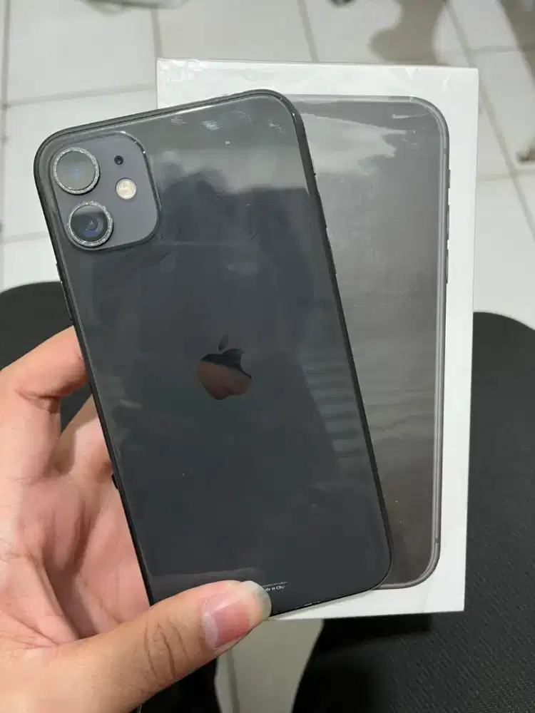 iPhone 11 64gb ibox fulset hb 80%an Face ID trutone on semua.