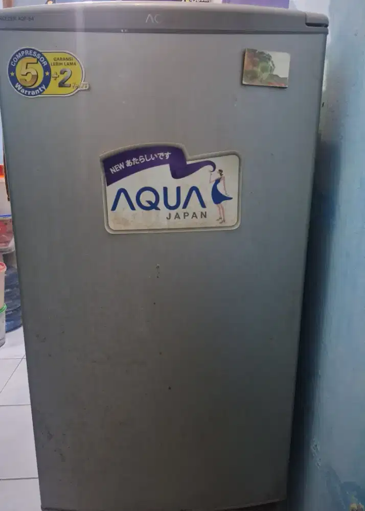 Kulkas Freezer Aqua 4 Rak AQF-S4 121 Liter