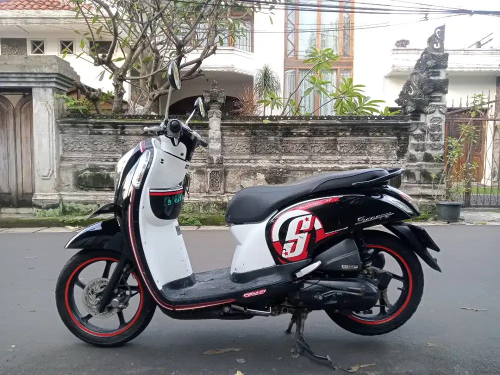 Dijual Honda Scoopy THN 2017 PJK panjang