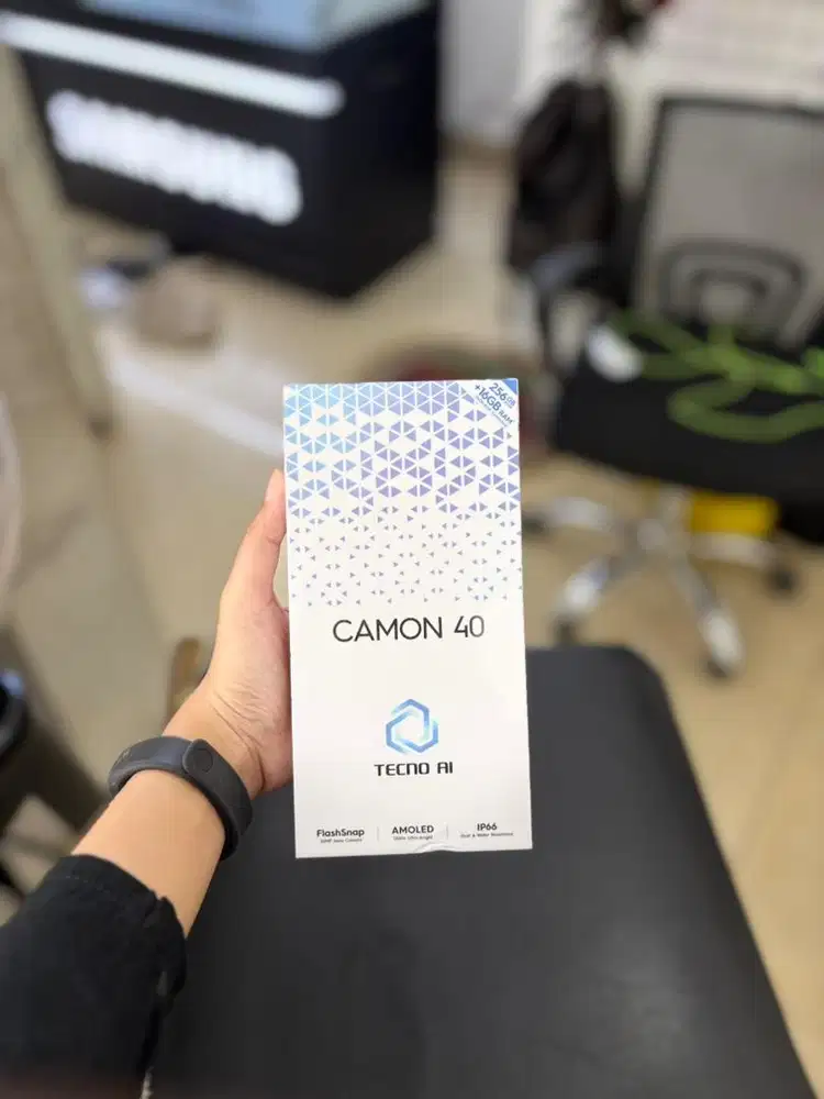 TECNO CAMON 40 8+8/256 BARU RESMI GARANSI