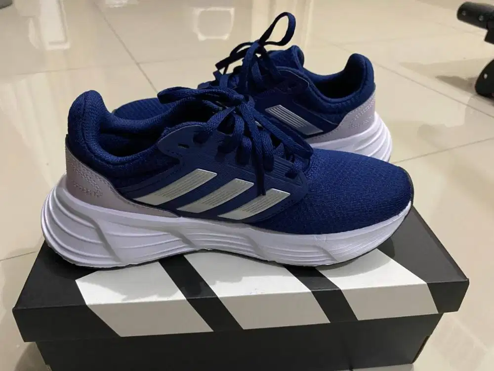 Jual - Preloved Sepatu Adidas