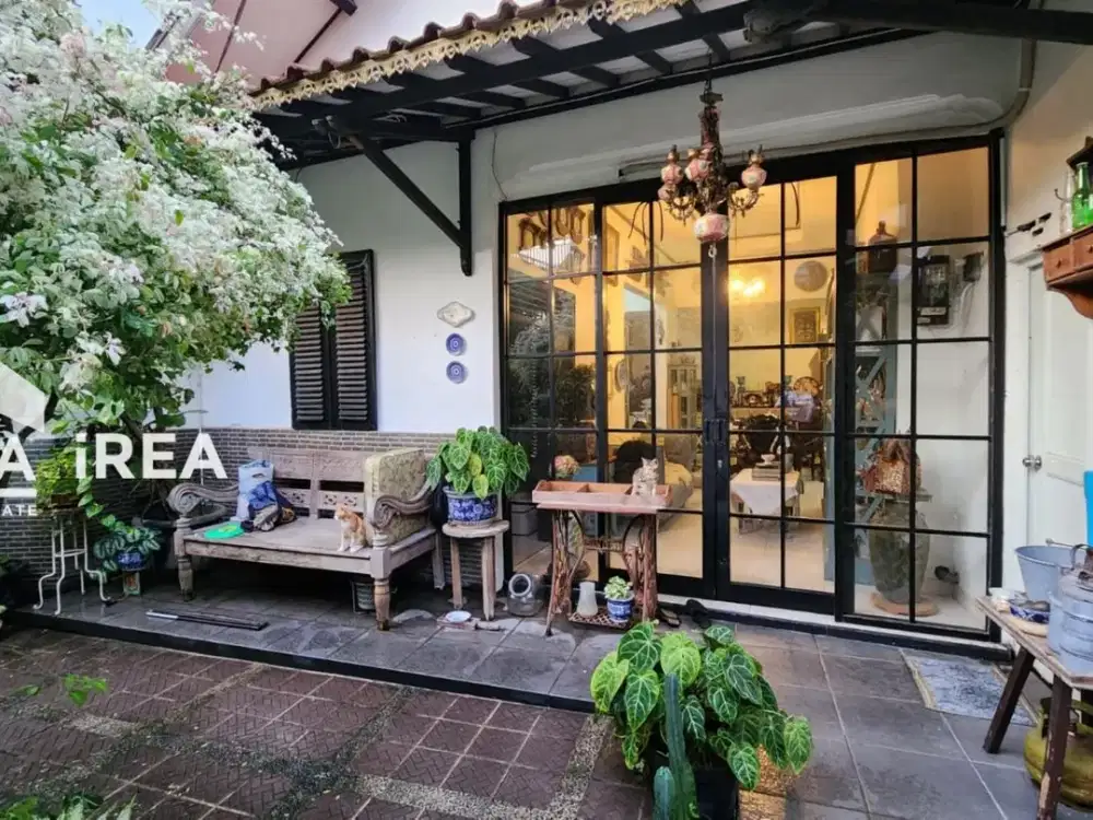 DIJUAL RUMAH ASRI DI SOLO PUNGGAWAN AREA STASIUN SOLO BALAPAN