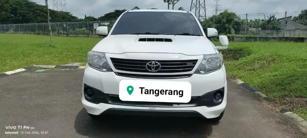FORTUNER 2.5 VNT TRD 2015