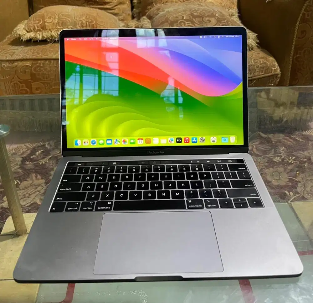 MACBOOK PRO 2019 TOUCHBAR TOUCH ID
