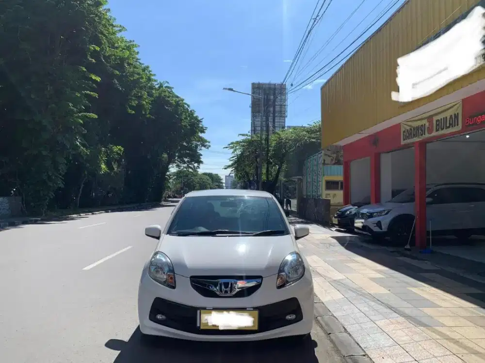 Honda Brio 1.2 E Matic 2015 Putih Tgn 1 KM 80rb ASLI