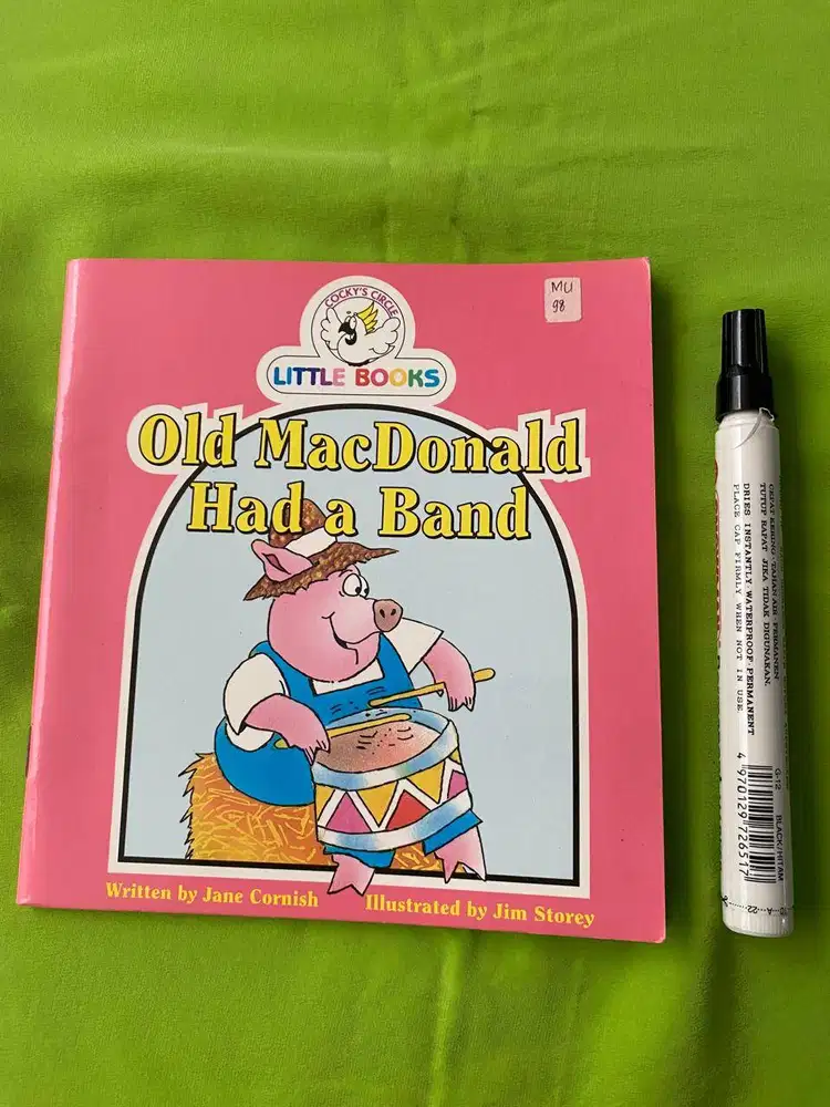 BUKU ANAK - OLD MACDONALD HAD A BAND – LITTLE BOOKS – PRELOVED