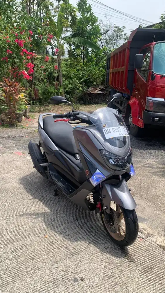 Jual santai Nmax 2018 Ready siap jalan jauh