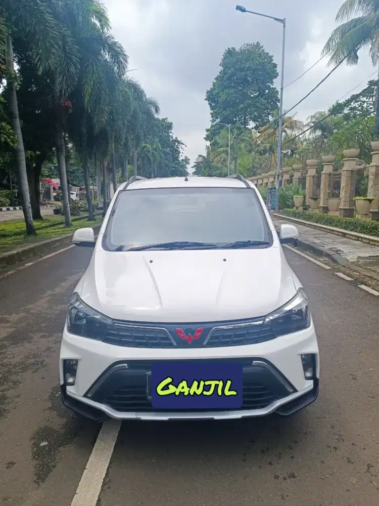 Wuling Confero S 1.5 2021 Putih Low Km Canggih Terawat