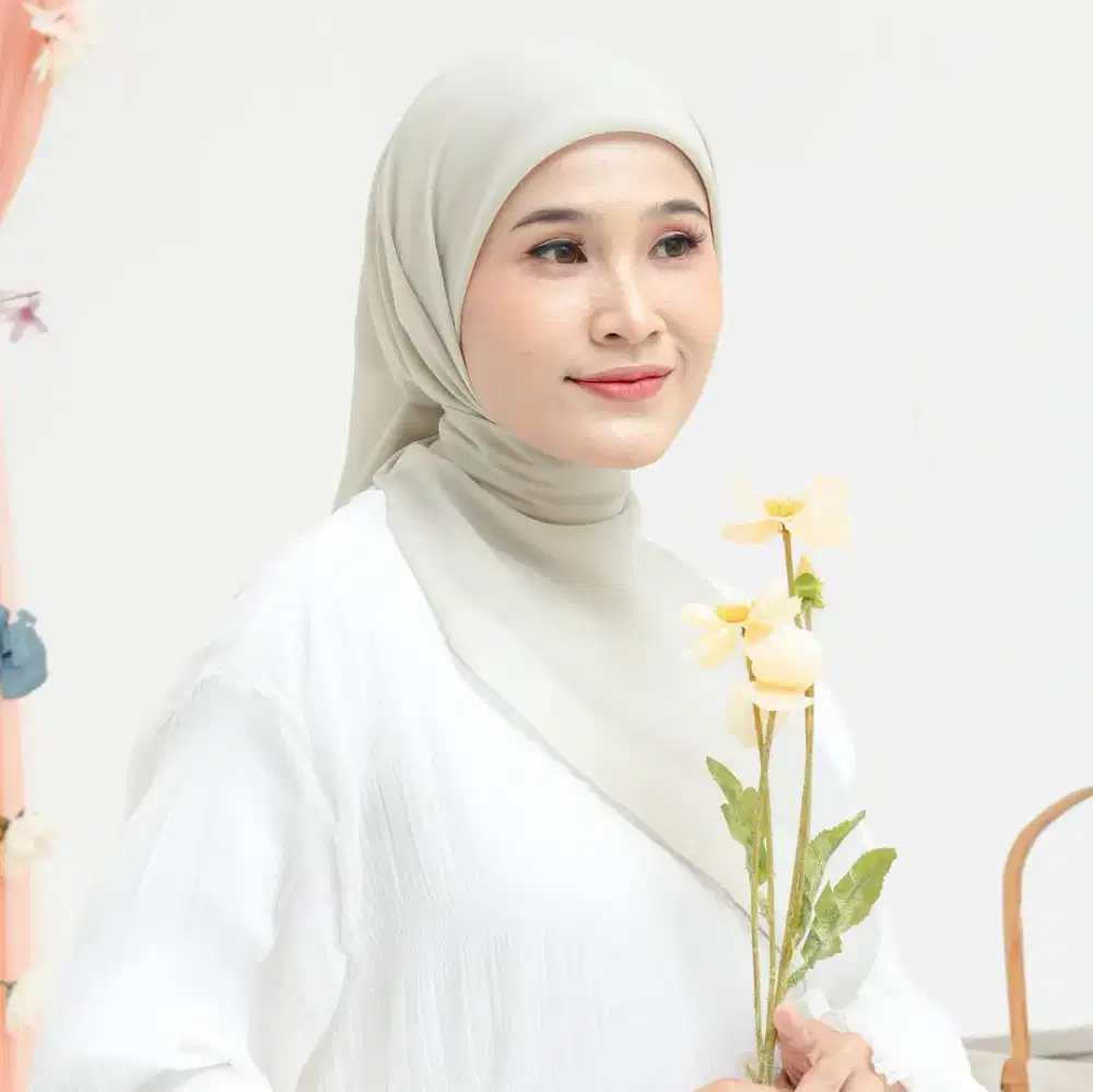 Hijab square - Bella Square