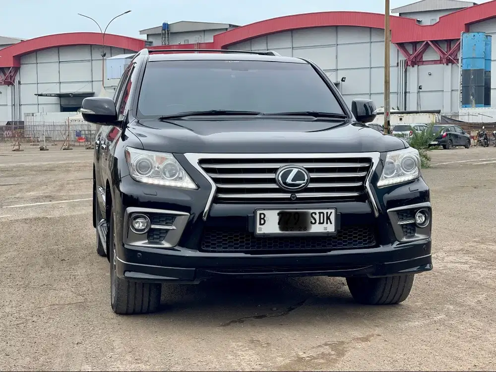 LEXUS LX570 2015 HITAM DIJUAL CEPAT TERMURAH