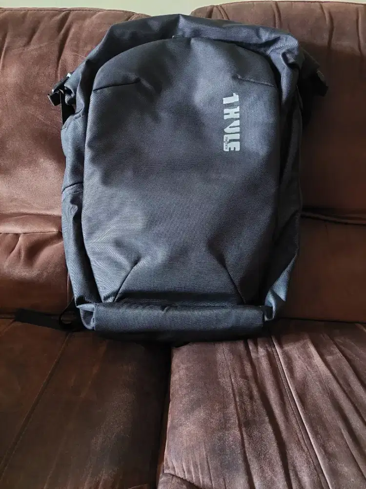 Tas Thule second traveling backpack ransel tas laptop