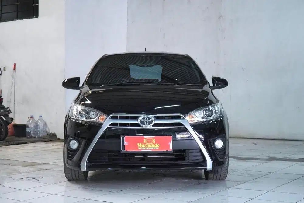 Toyota Yaris 1.5 G Matic AT tahun 2017 hitam DP minim 21 juta