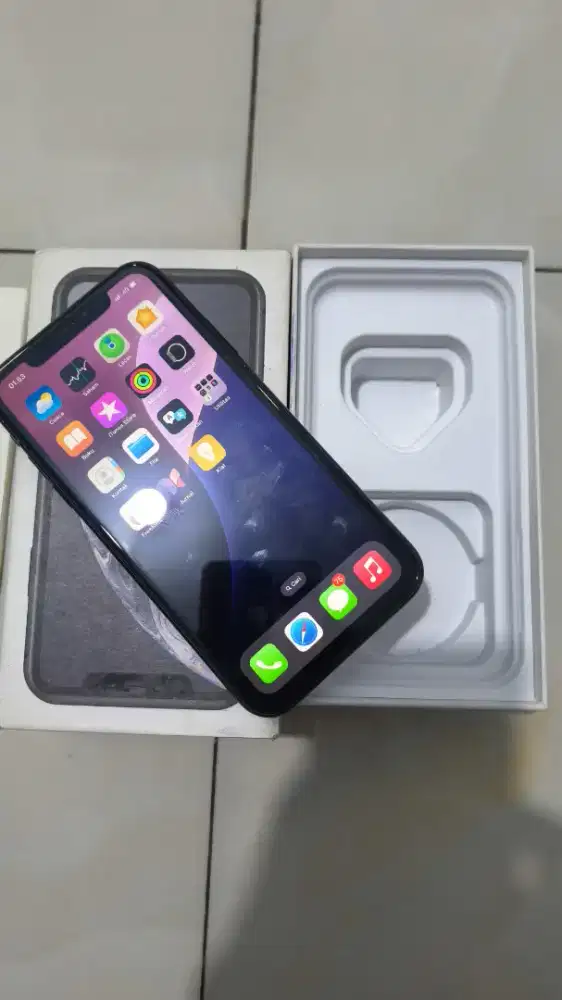 iPhone xr 128 inter all operator