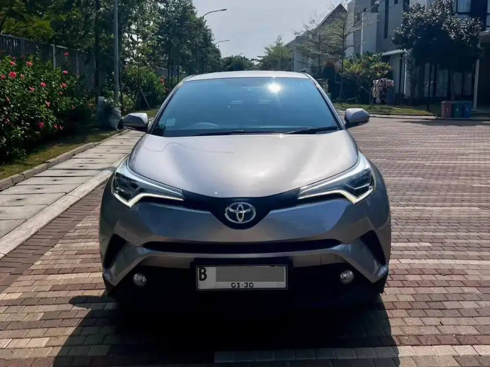 Toyota CHR 1.8 AT Hybrid 2020