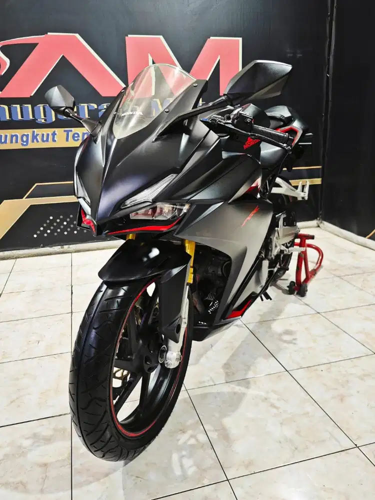 Honda CBR 250 RR REG 2017 Odo 2rb stok terbatas