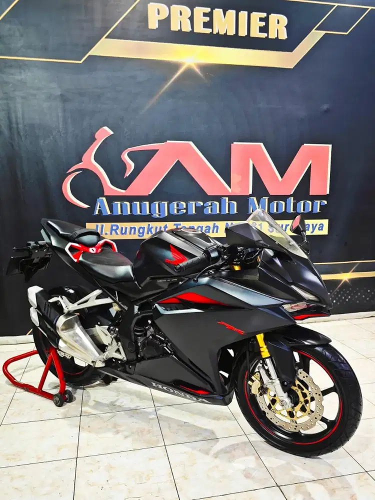 Honda CBR 250 RR REG 2017 Odo 2rb super keren