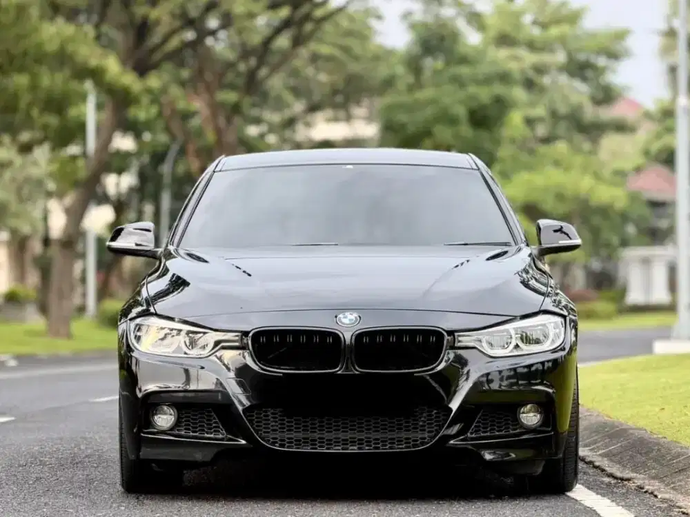 BMW 320i F30 2016 B48