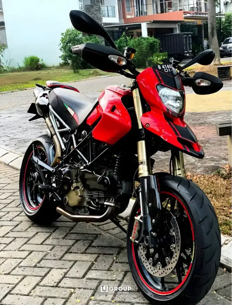 FOR SALE!! Hypermotard 1100S 2011