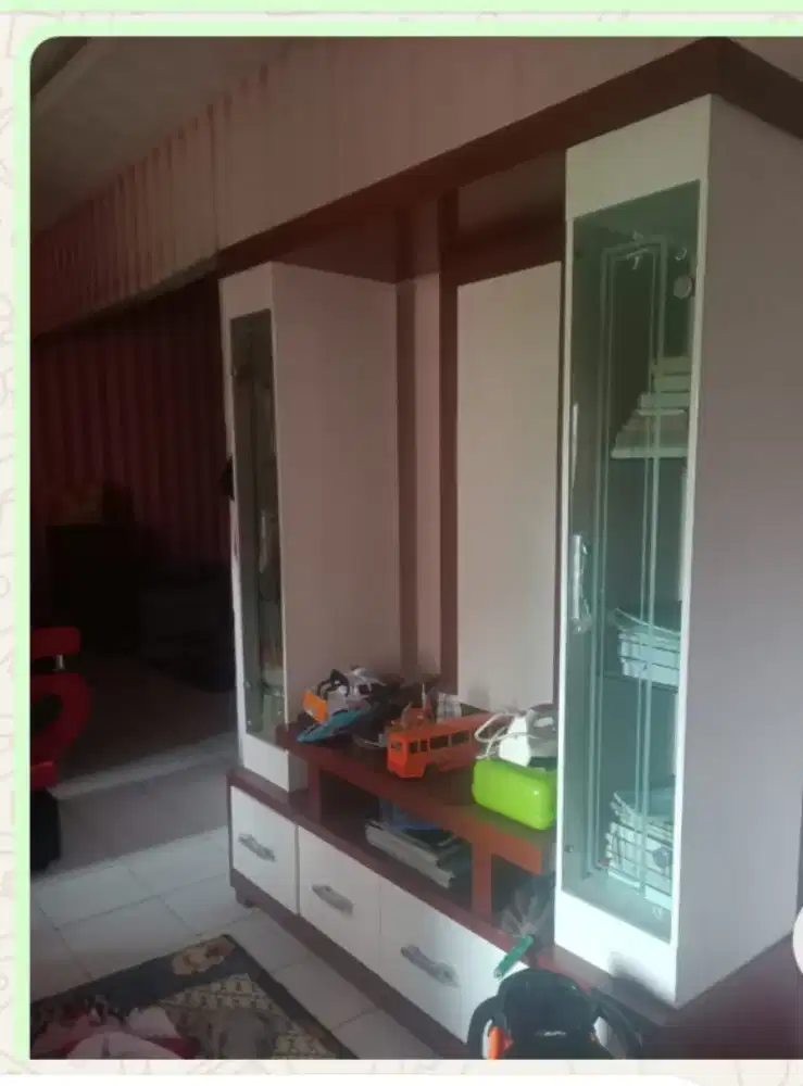 Dijual lemari tv lebar 160 cm, tinggi 180 cm