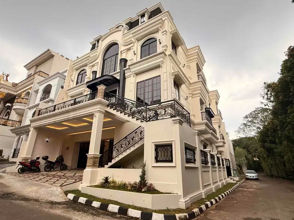 Rumah Baru 3 Lantai, Lift, Private Pool Di Cipete Jakarta Selatan
