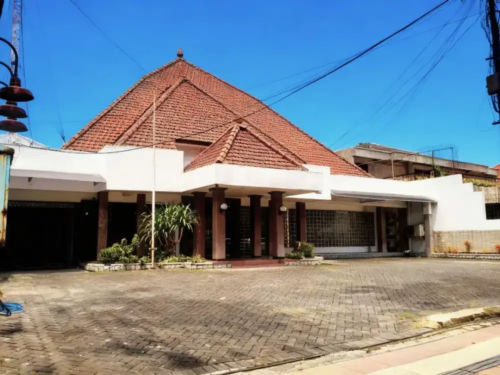 LDP 0090 Dijual Bangunan Komersial 0 Jalan Raya Surabaya Pusat Strategis Cocok Untuk Bank, Restoran, Kantor
