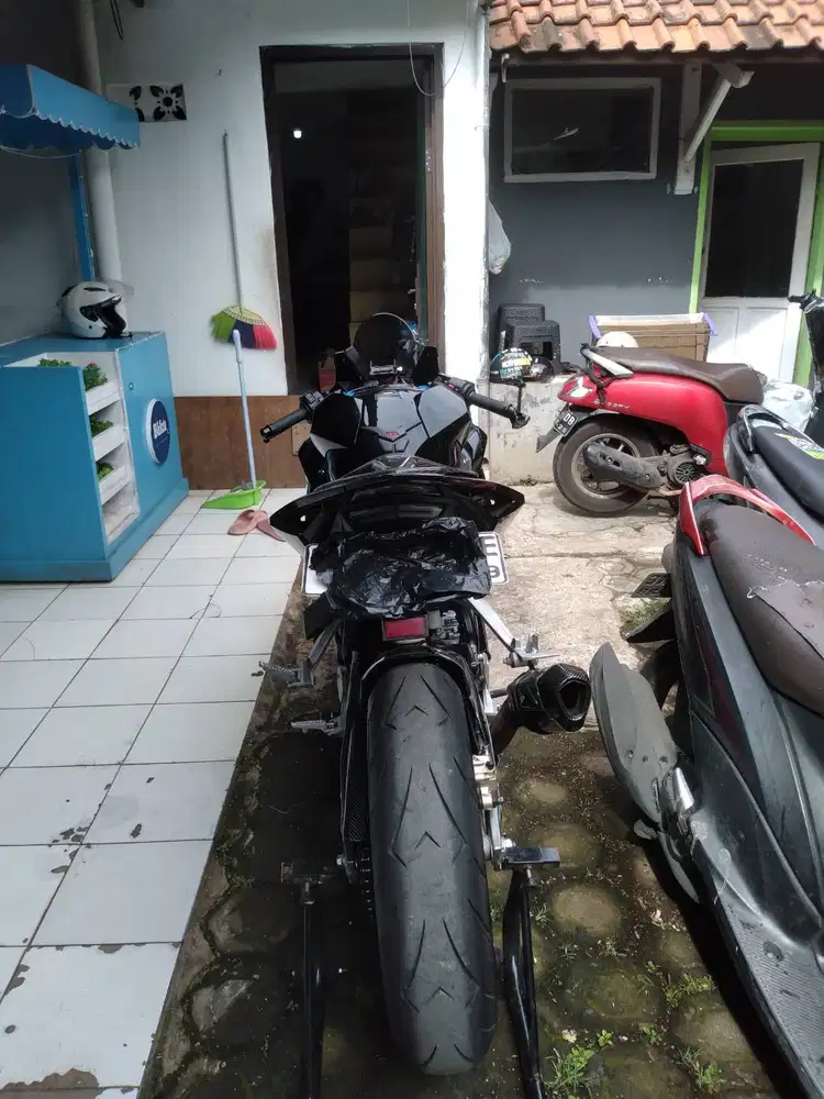Jual cepat cbr 250rr