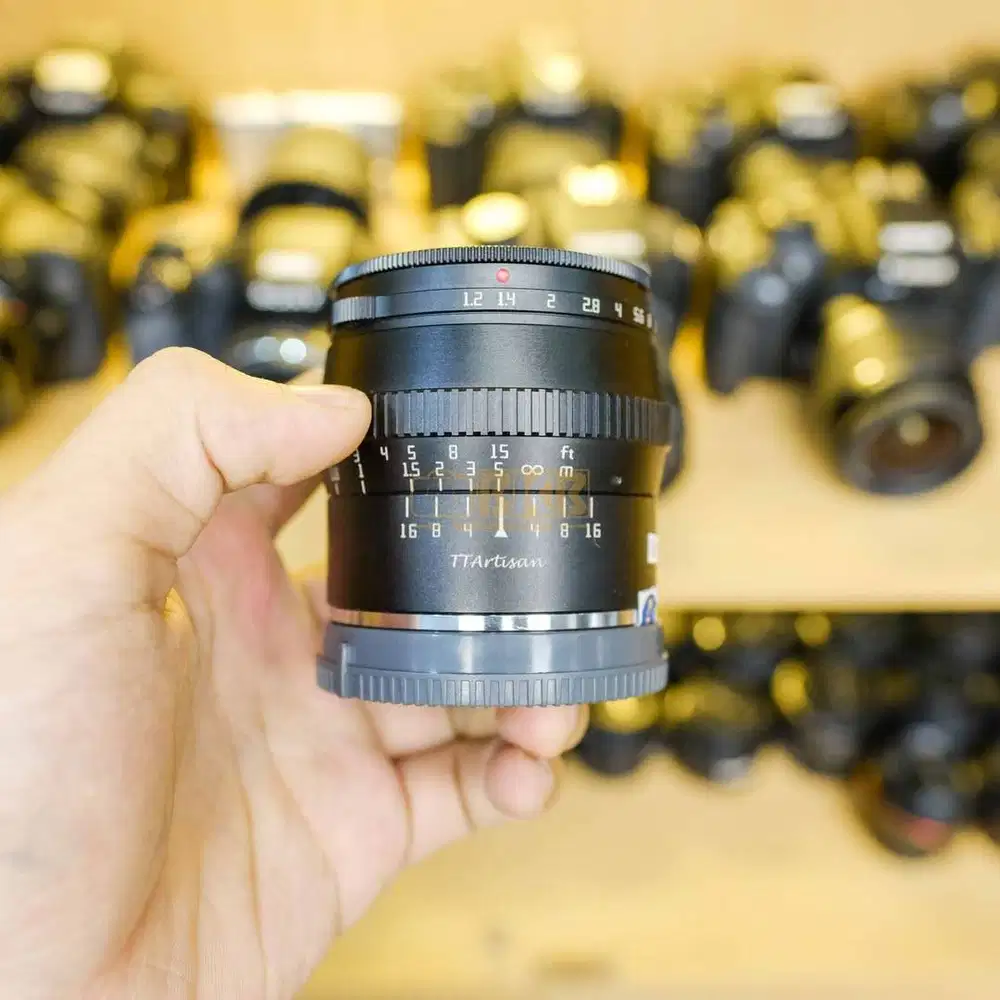 Lensa TTArtisan 50mm 1.2 for Sony Fullset Mulus